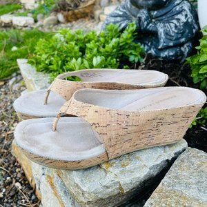 Donald J. Pliner Gilles Cork Wedge Thong Sz 7.5